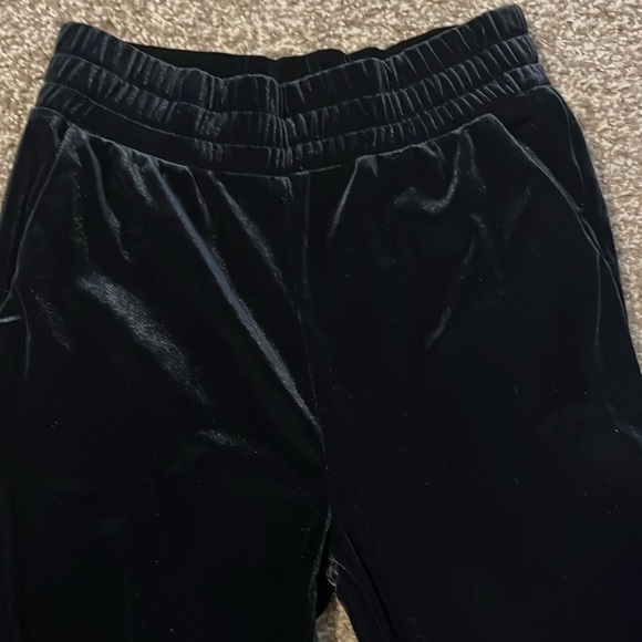 Black Velvet Jogger set - Picture 6 of 9